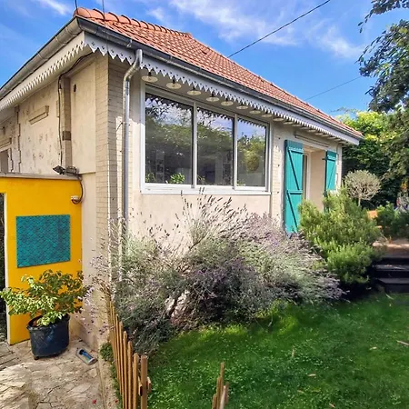 Apartament Le Dans Le Jardin.
